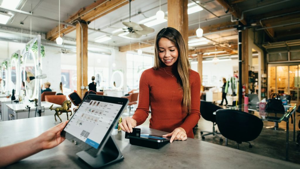 Cashier